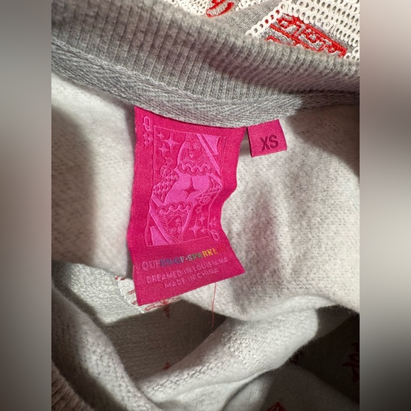 New! QUEEN OF SPARKLES  Gray Sequin Chinese Lunchbox Oversized Sweatshirt - Picture 10 of 11